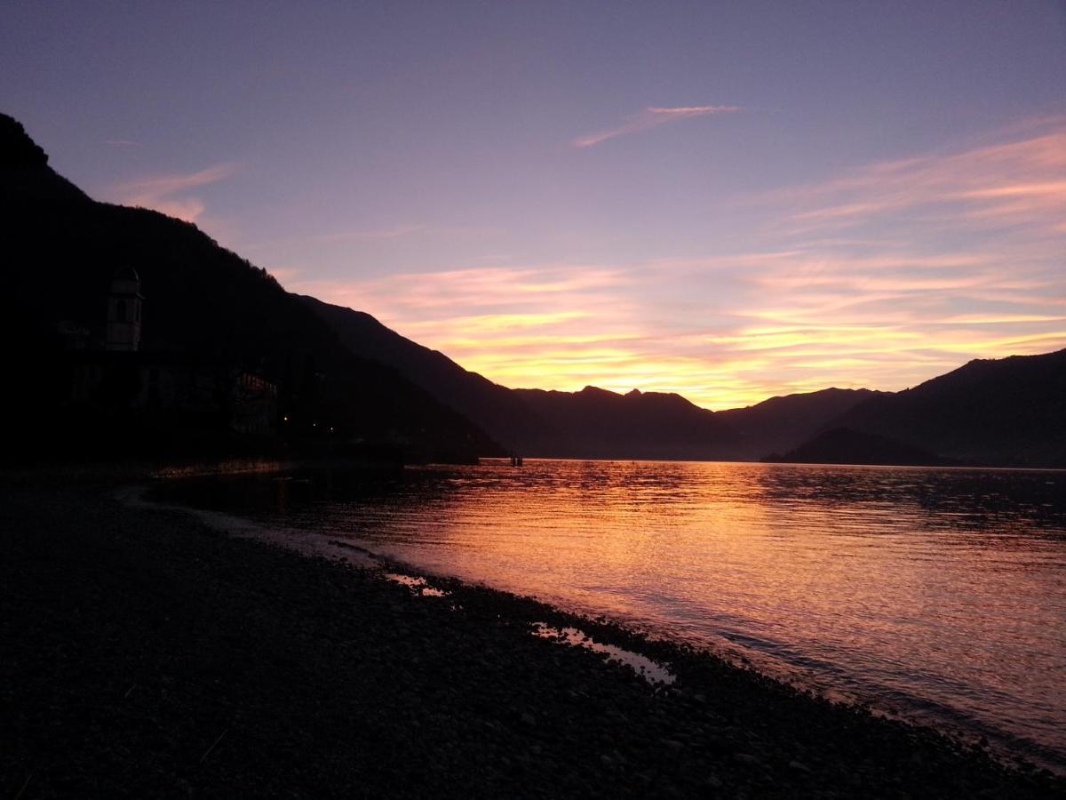 Mella Bellagio Al Porto - Appartamento Con Terrazze A Pochi Passi Dal Lago Quarto foto